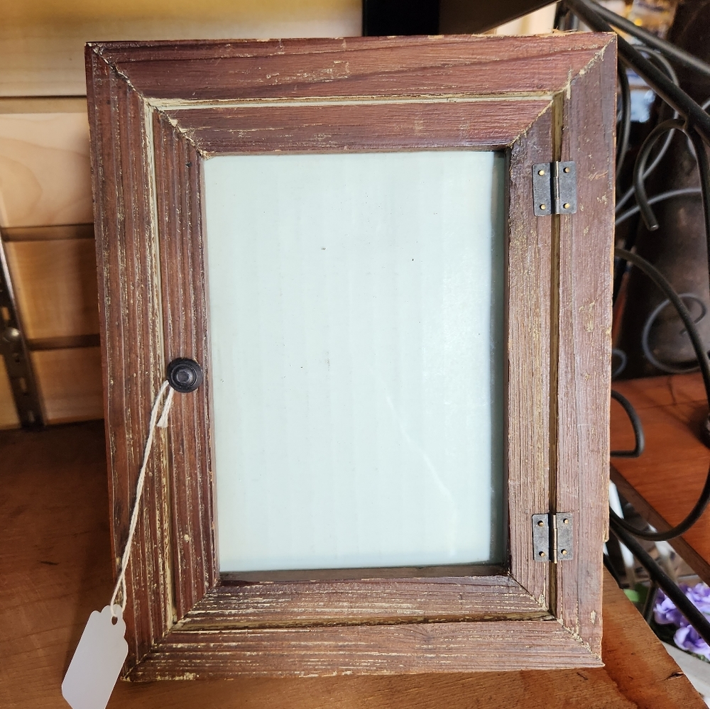 Rustic Door Photo Picture Frame Brown with Black Knob